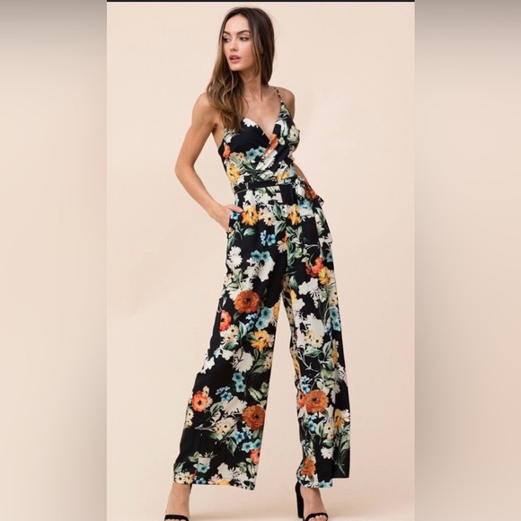 Yumi Kim jumpsuit - Picture 1 of 4